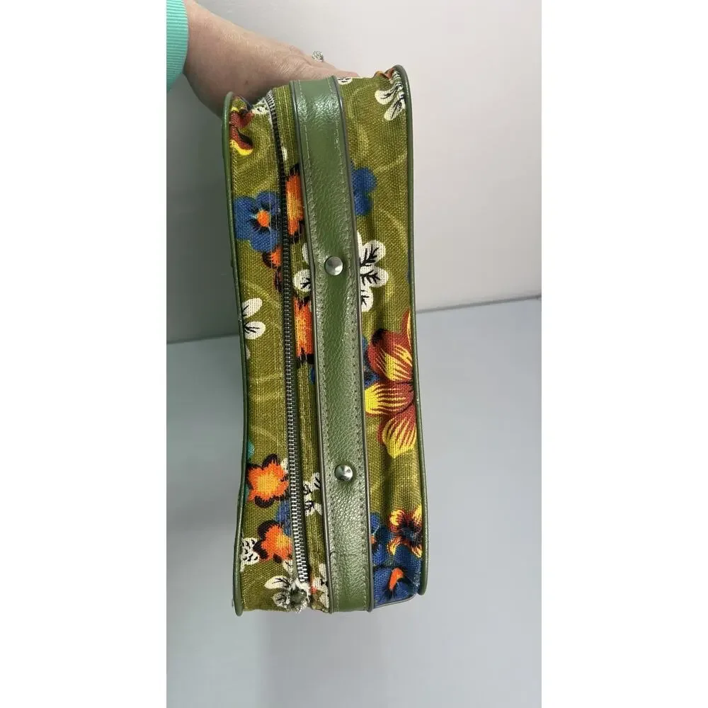 Vintage 1960s Floral Green Bantam Travel Bag Suitcase Retro Mod